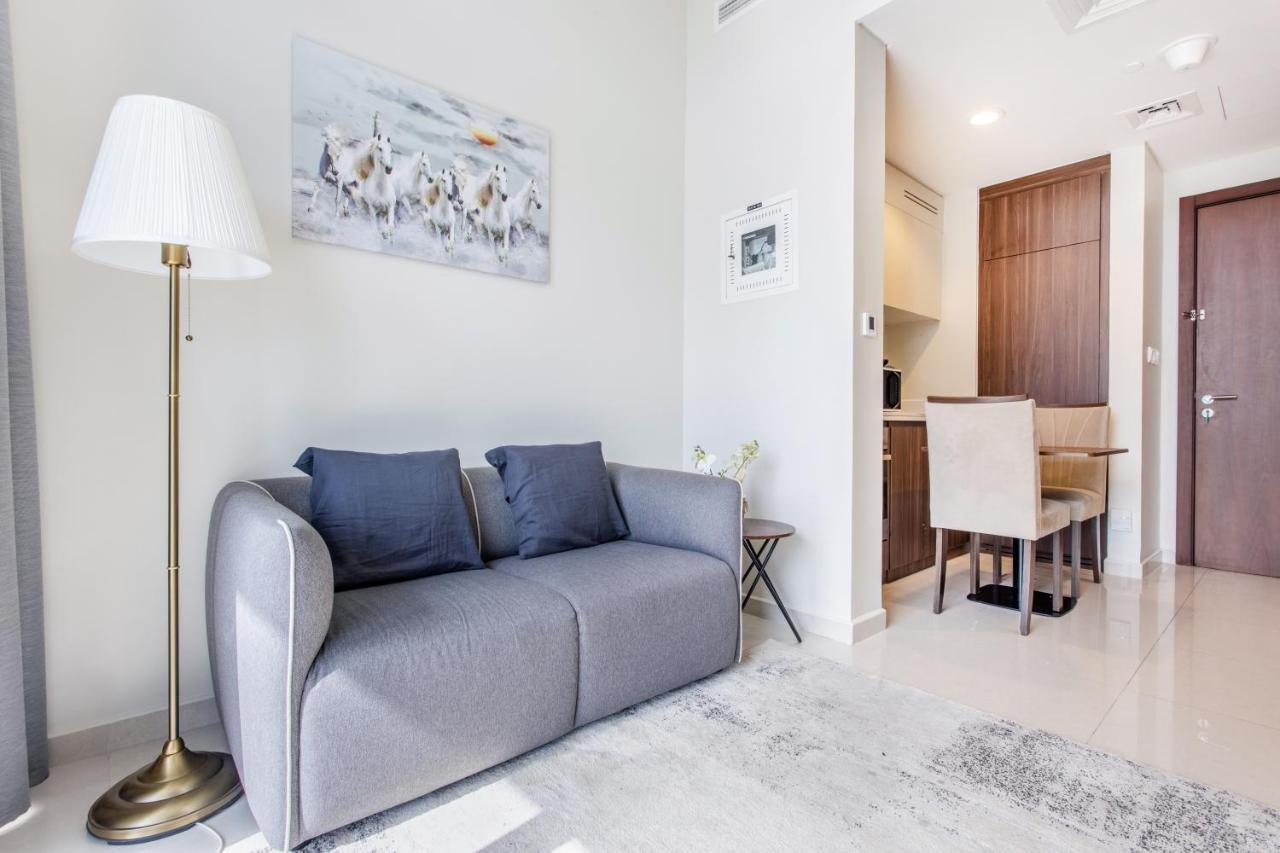 Reva Residences - One Bedroom Apartment By The S Holiday Homes Dubai Ngoại thất bức ảnh